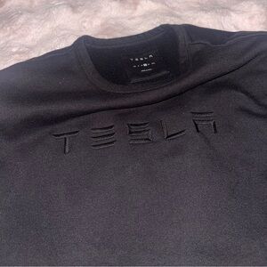 Men’s Tesla crewneck